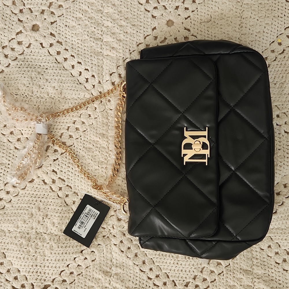 Badgley Mischka Black Quilted Crossbody with Gold Chain - Picture 2 of 9